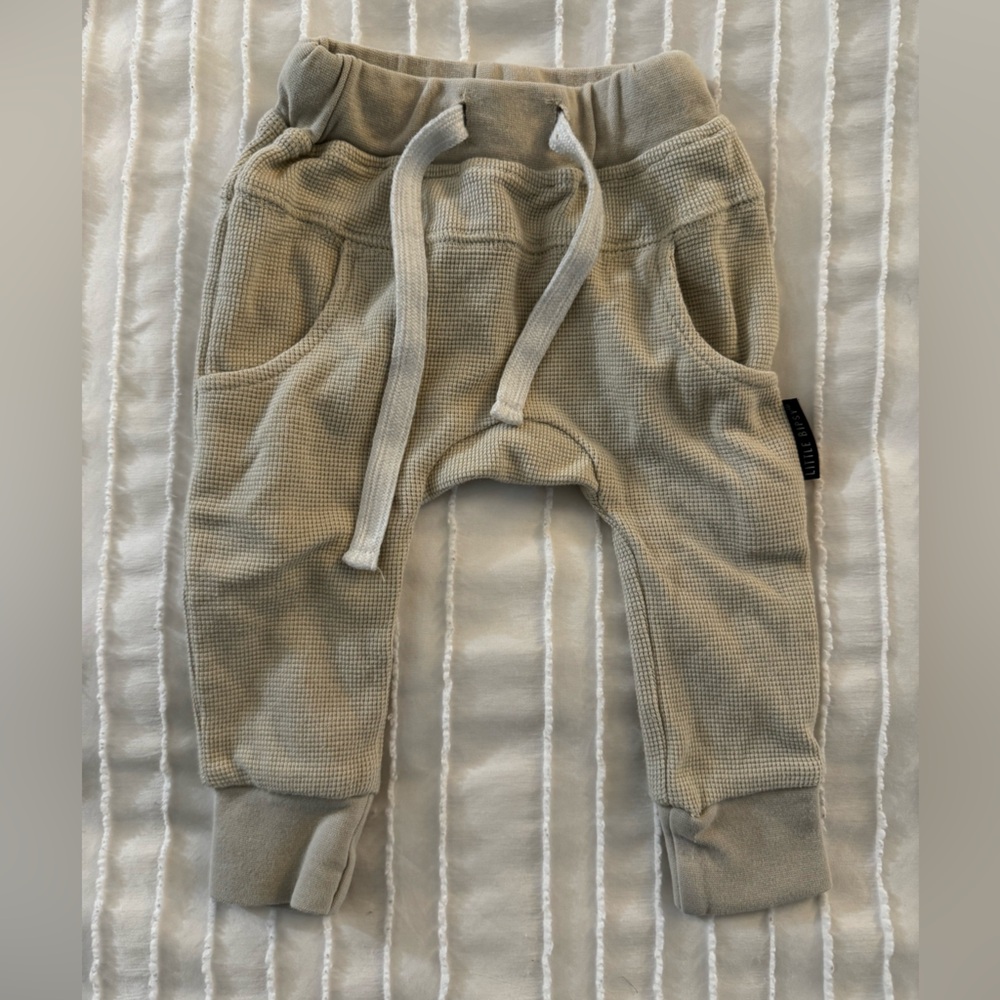 Little Bipsy Waffle Joggers-cream